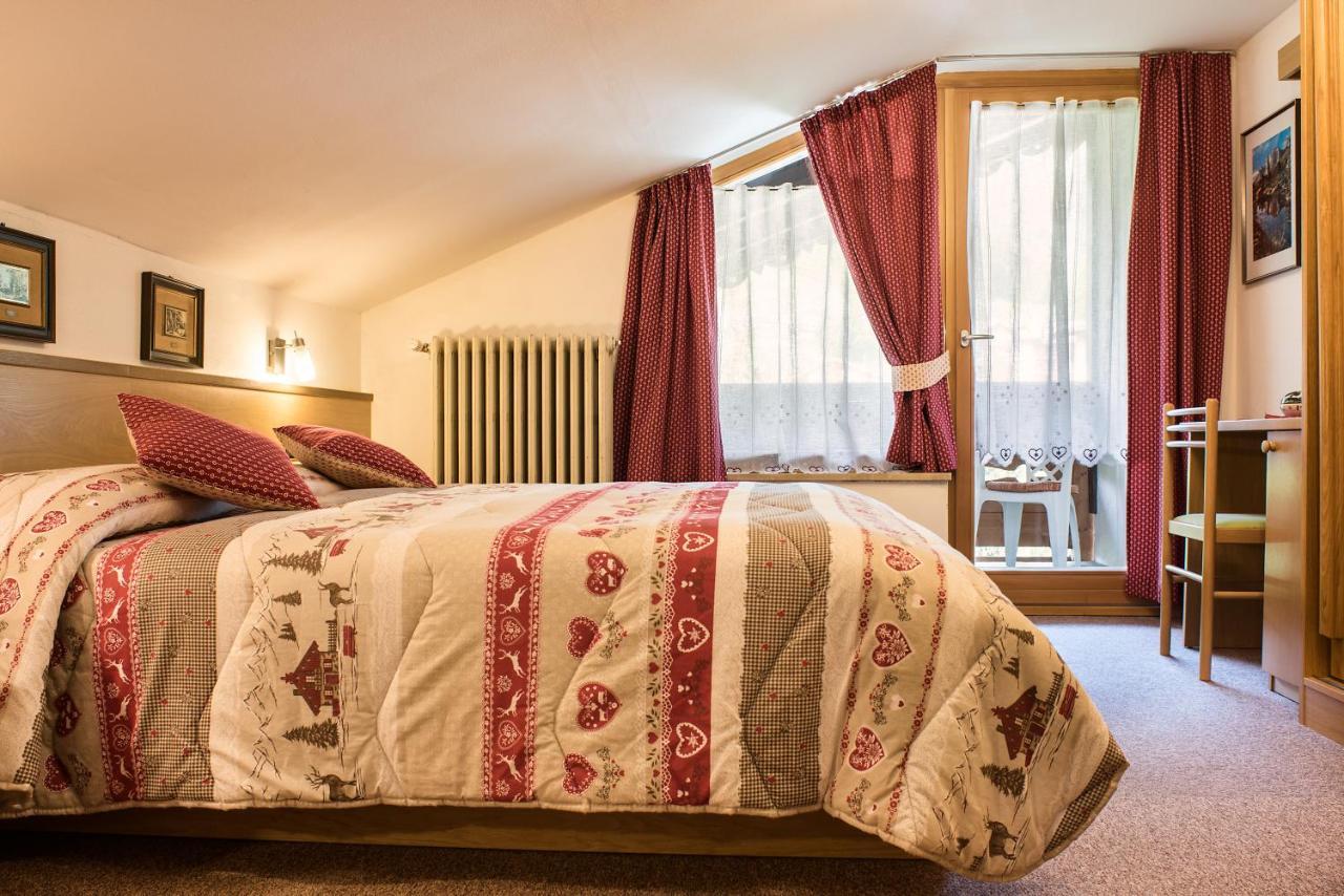 Double Room Attic,1272556756:JPEG