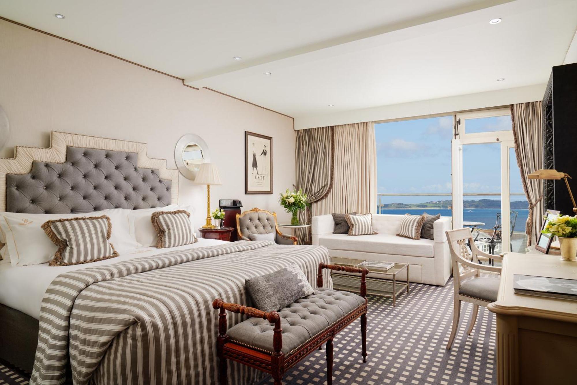 King Room with Balcony