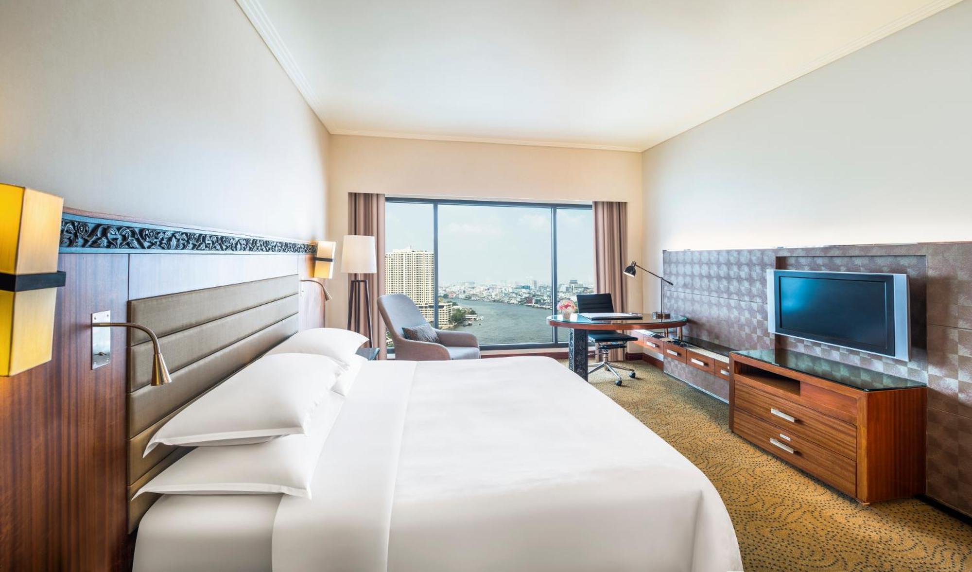 Deluxe Zimmer mit 1 Kingsize-Bett und Flussblick