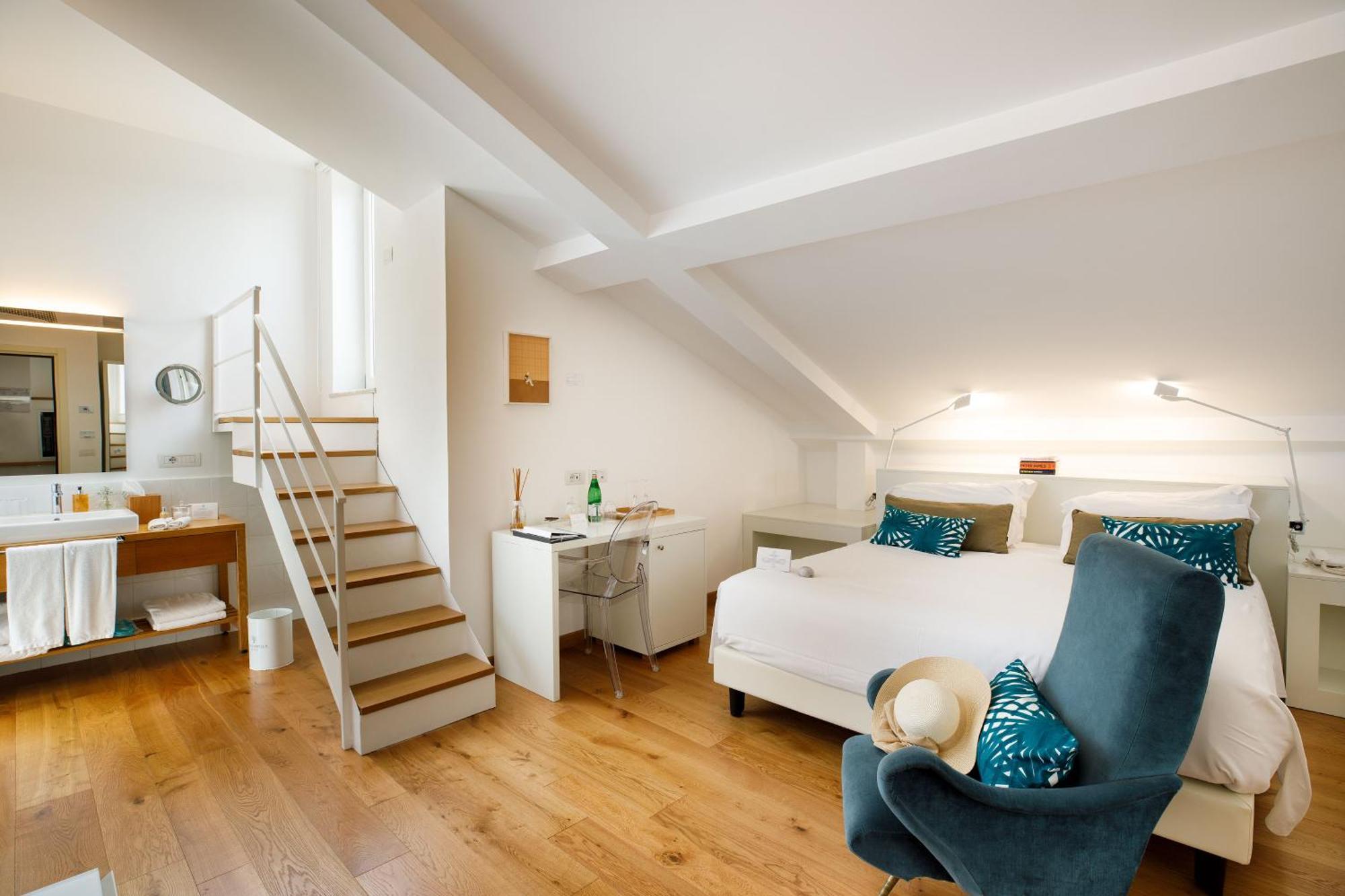 Standard Double Room,1531464880:JPEG