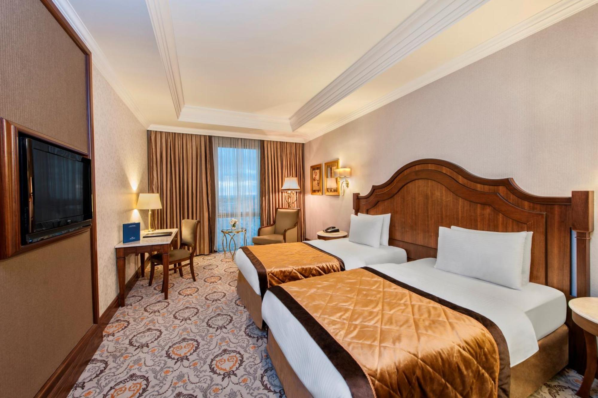Superior Room with 2 Single Beds