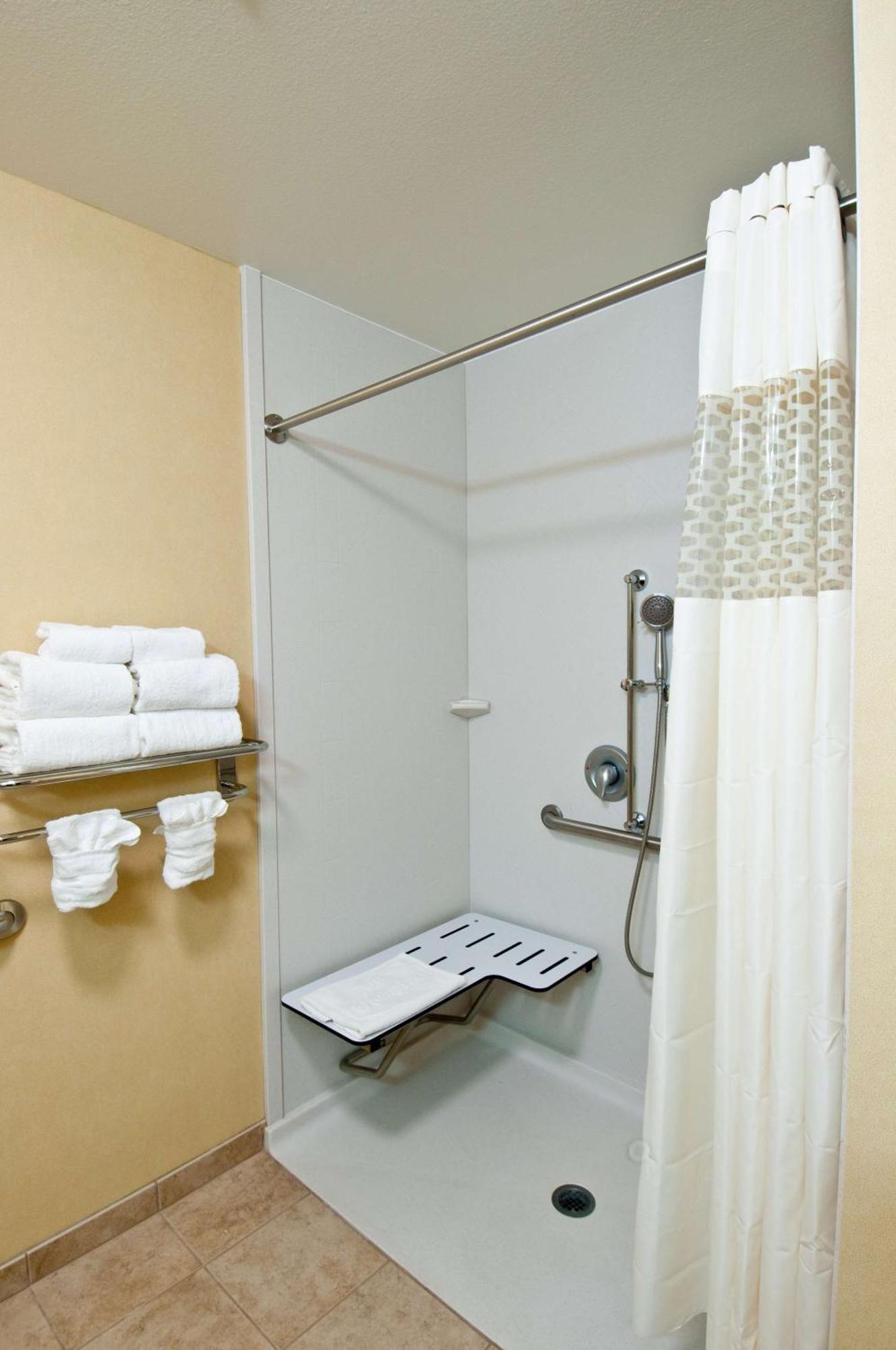 King Room - Mobility and Hearing Access