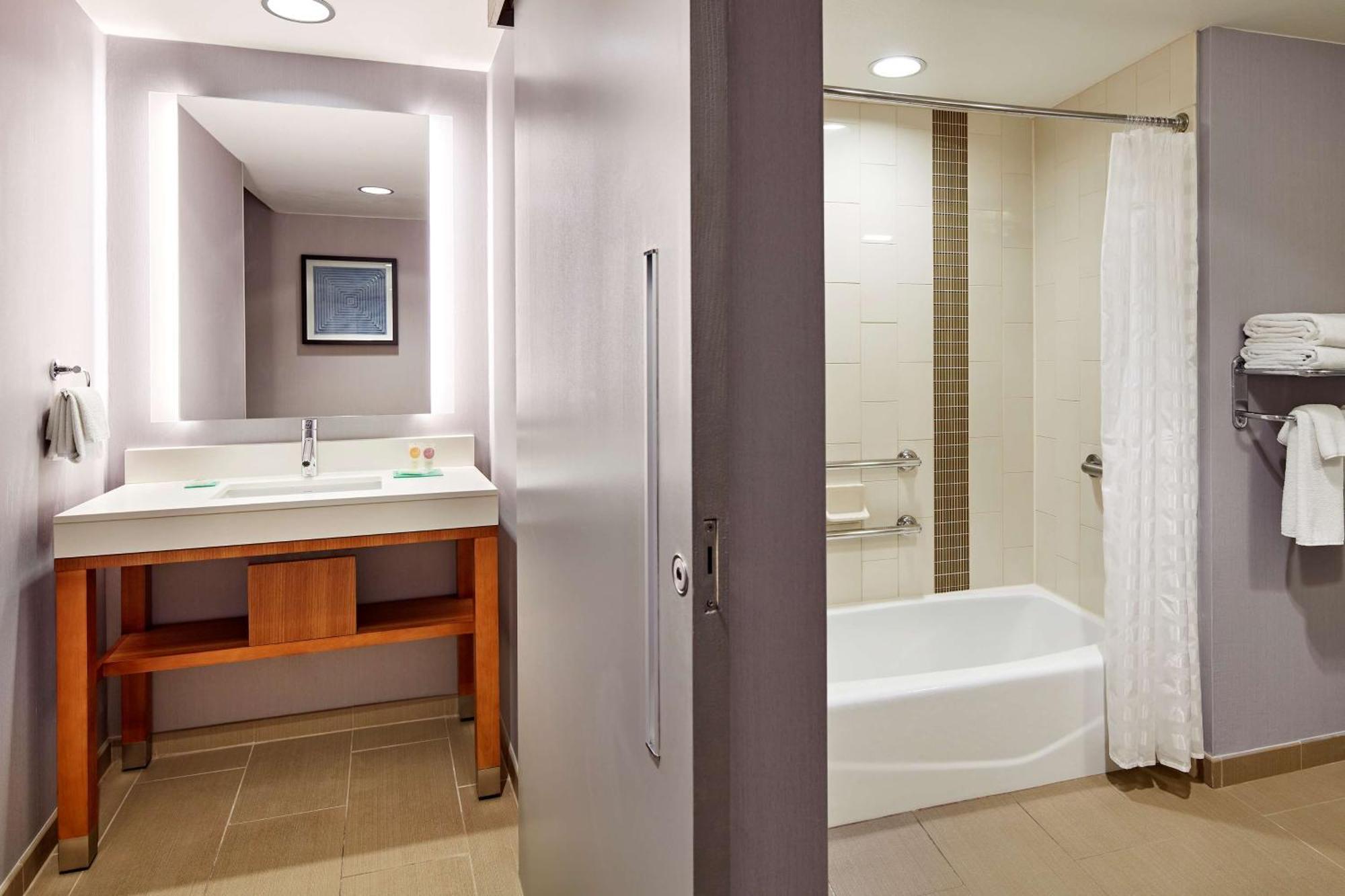 King Room with Sofa Bed and Accessible Tub - Disability Access