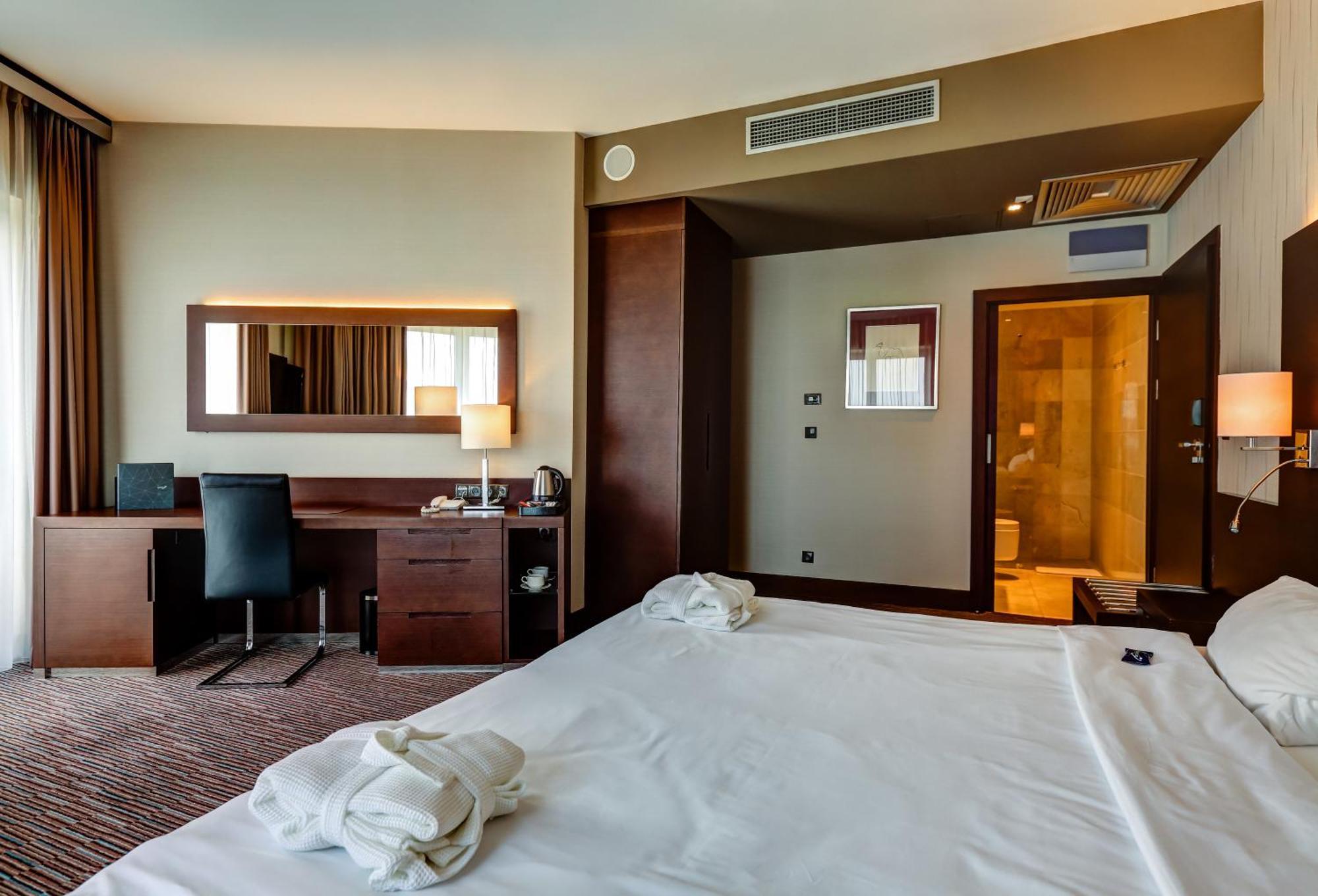 Deluxe Single Room