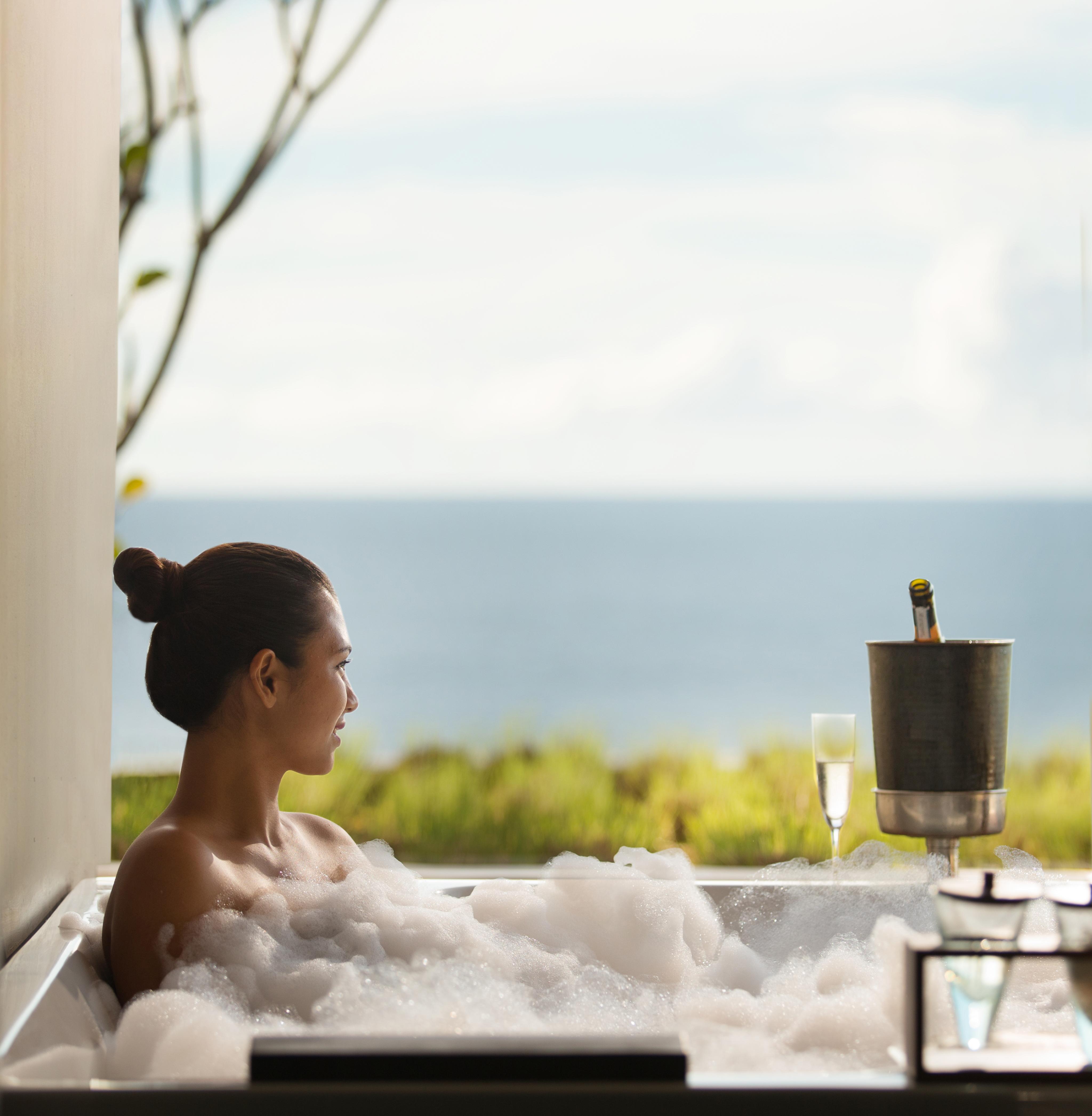 Ocean Front Suite Benefits,1641019321:JPEG