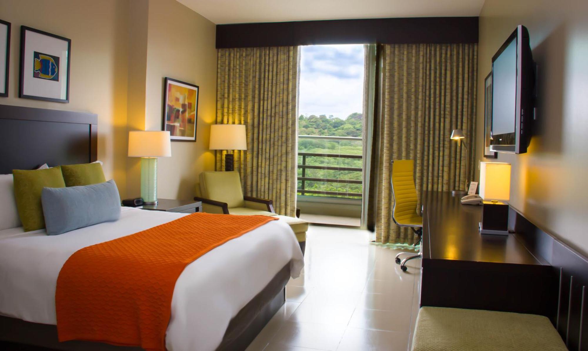 Deluxe Room with Rainforest View and Balcony
