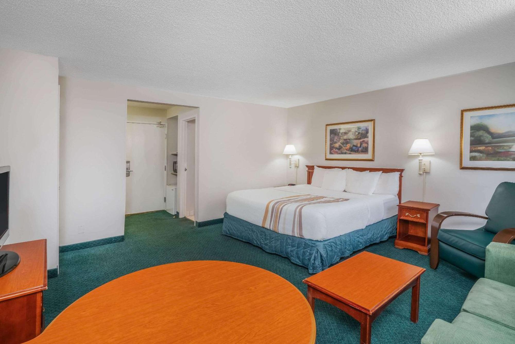 Executive King Room