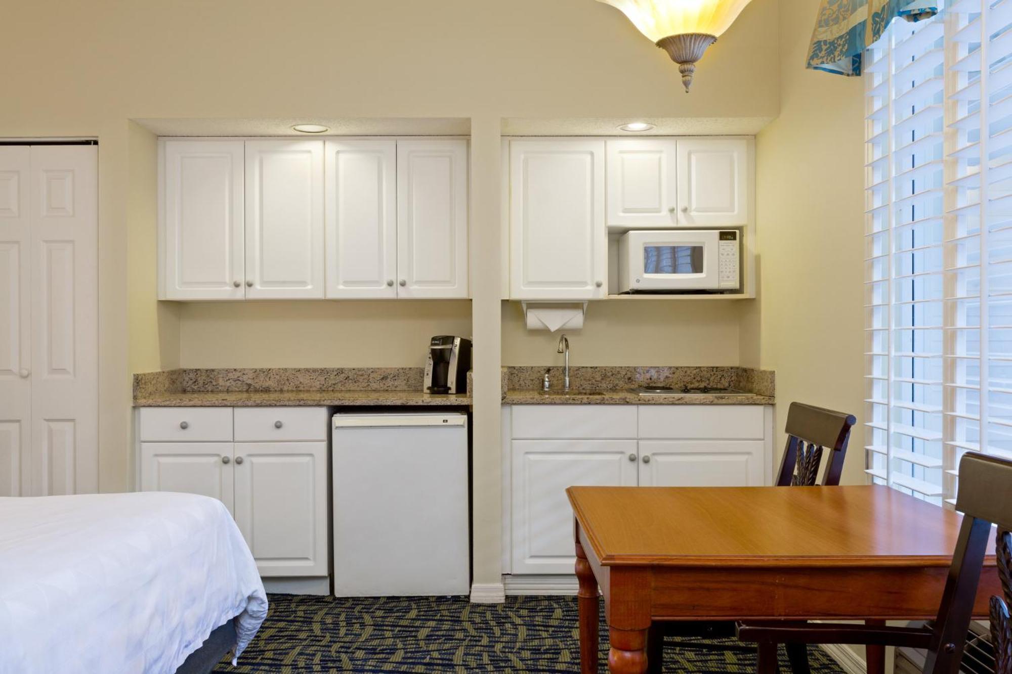 Premium Queen Room with Two Queen Beds