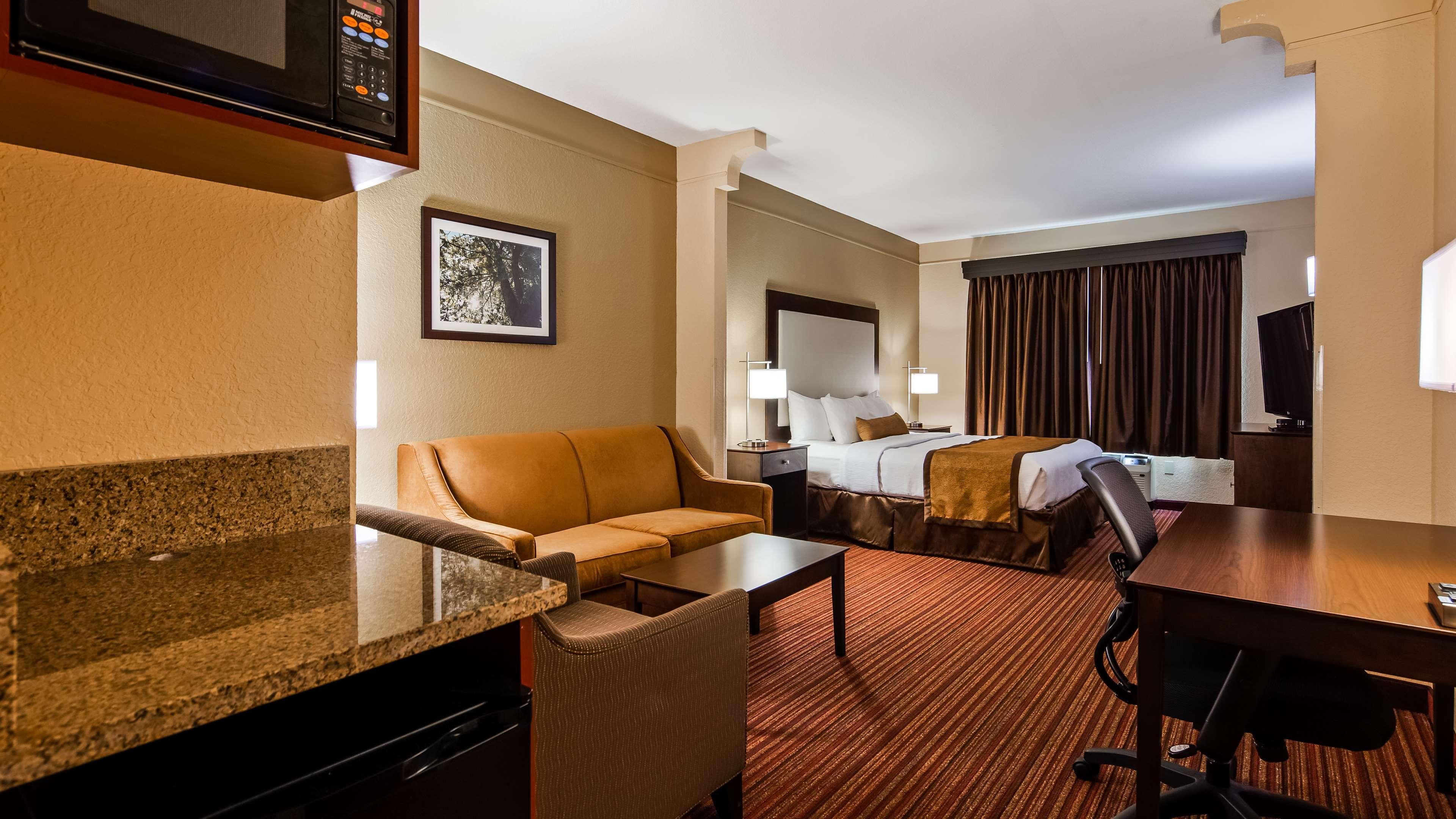King Suite with Sofa Bed - Non Smoking