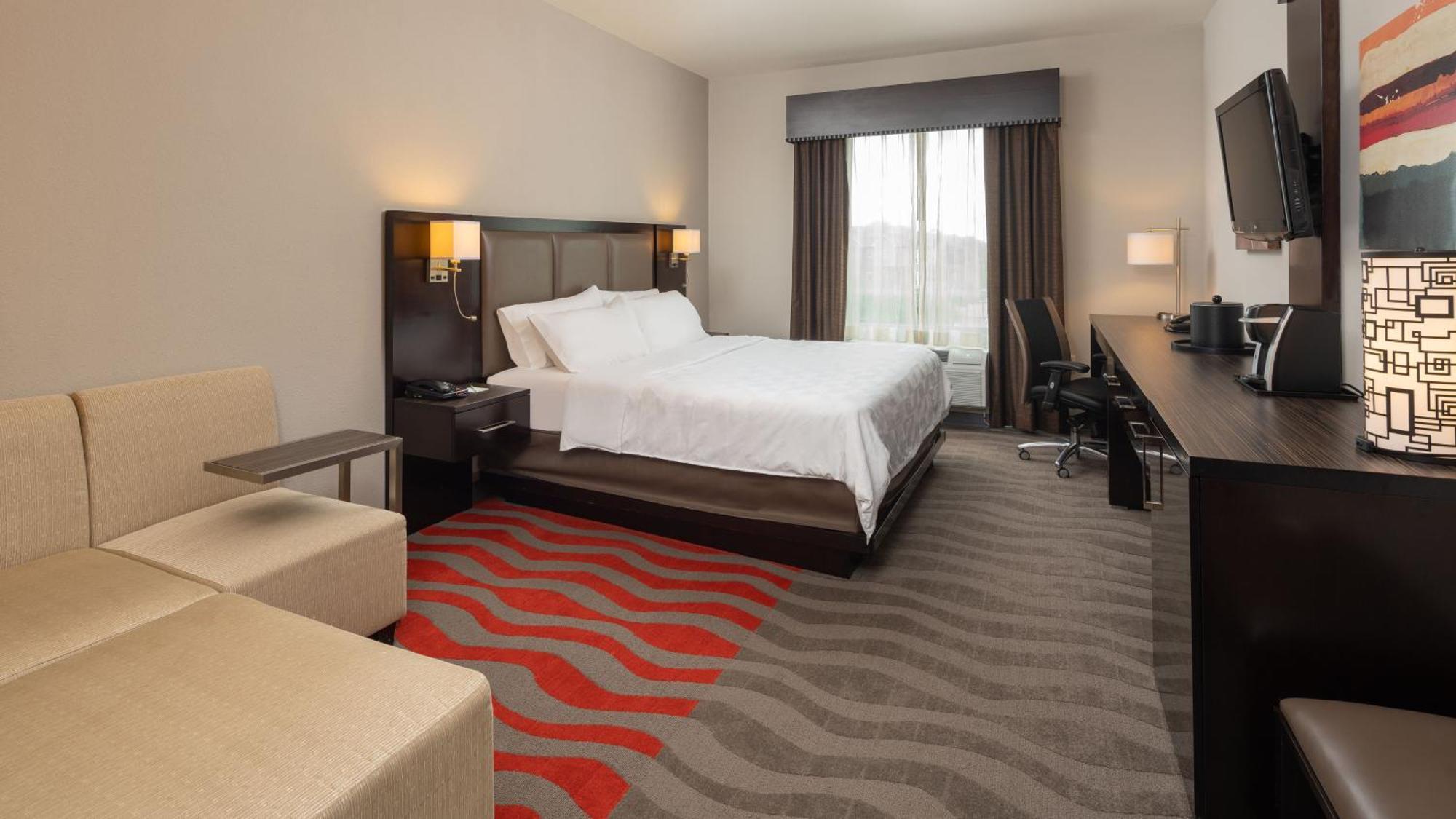 Standard King Room