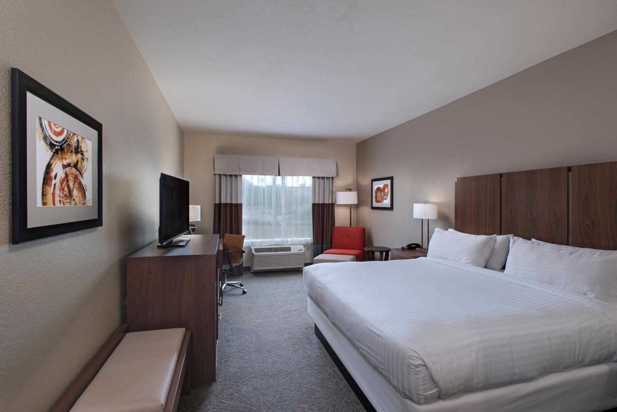 Standard King Room