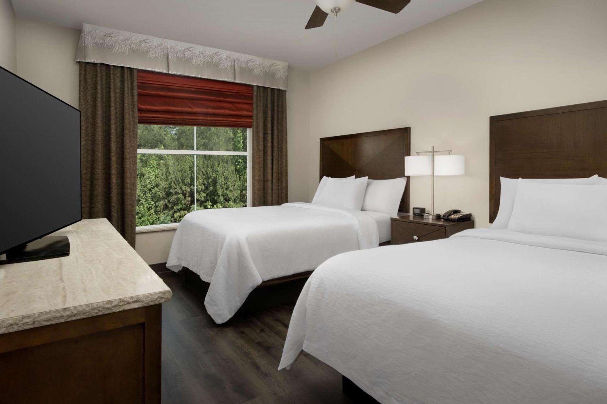Premium Suite with Two Queen Beds - Non-Smoking
