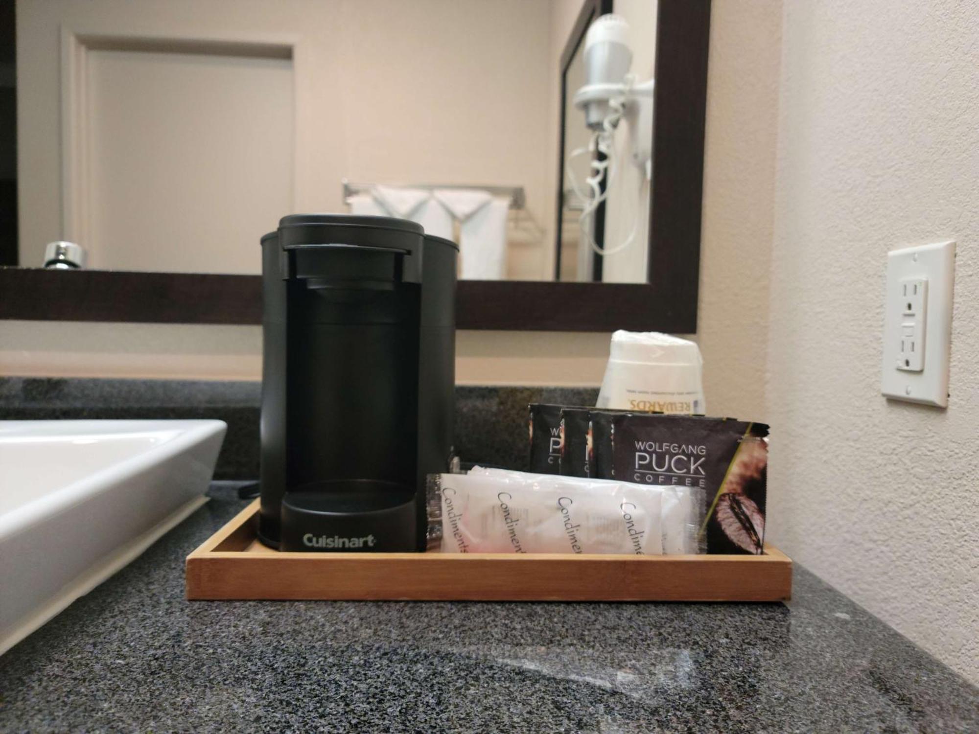 King Room - Non-Smoking
