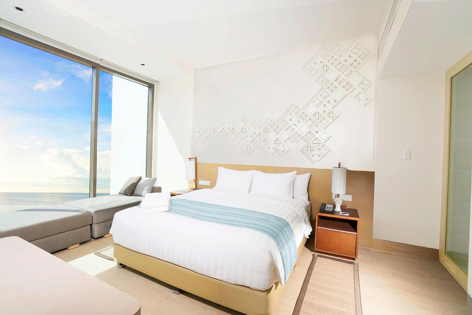 Suite with Sea View