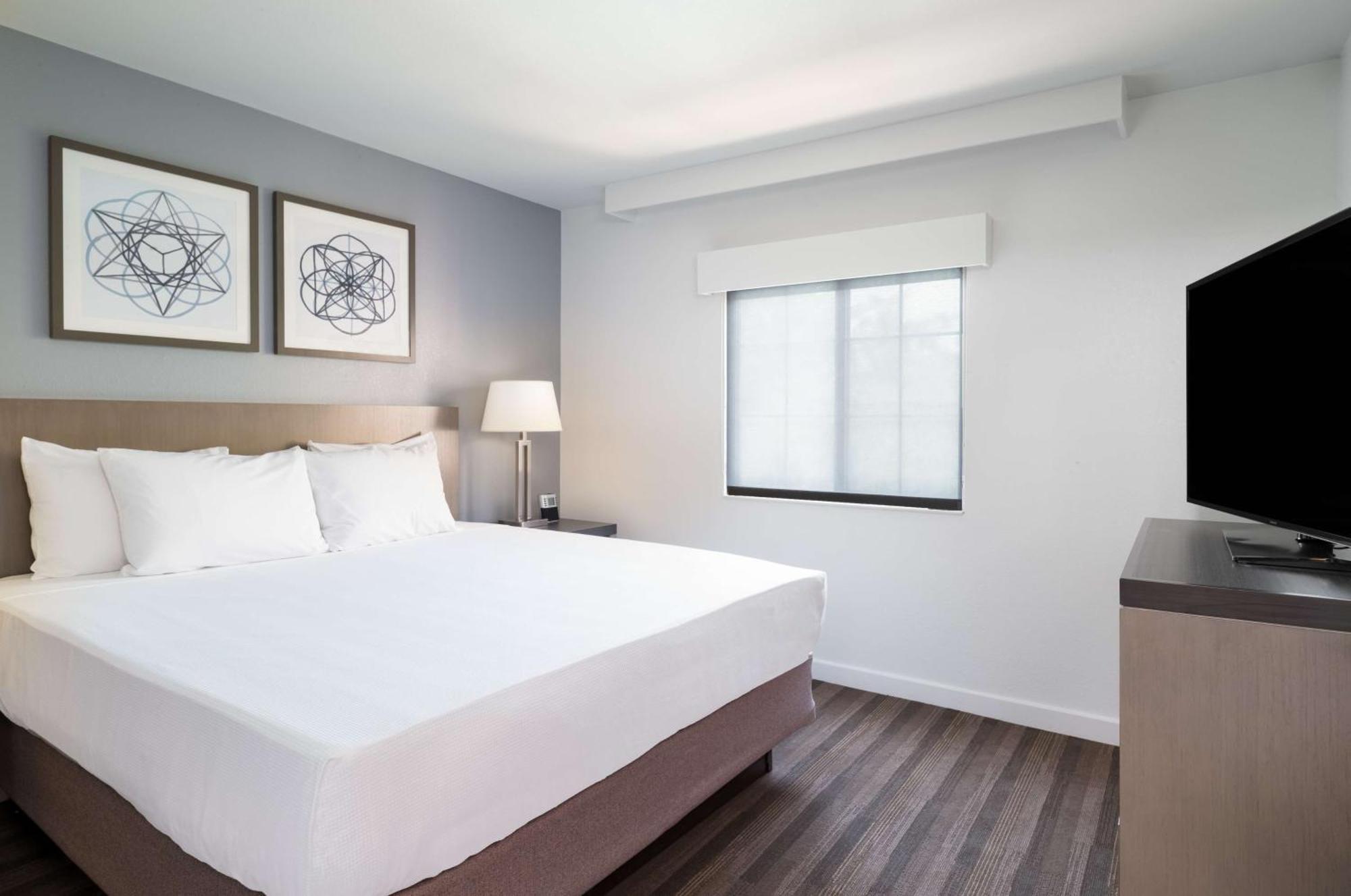 Two-Bedroom Suite with Sofa Bed