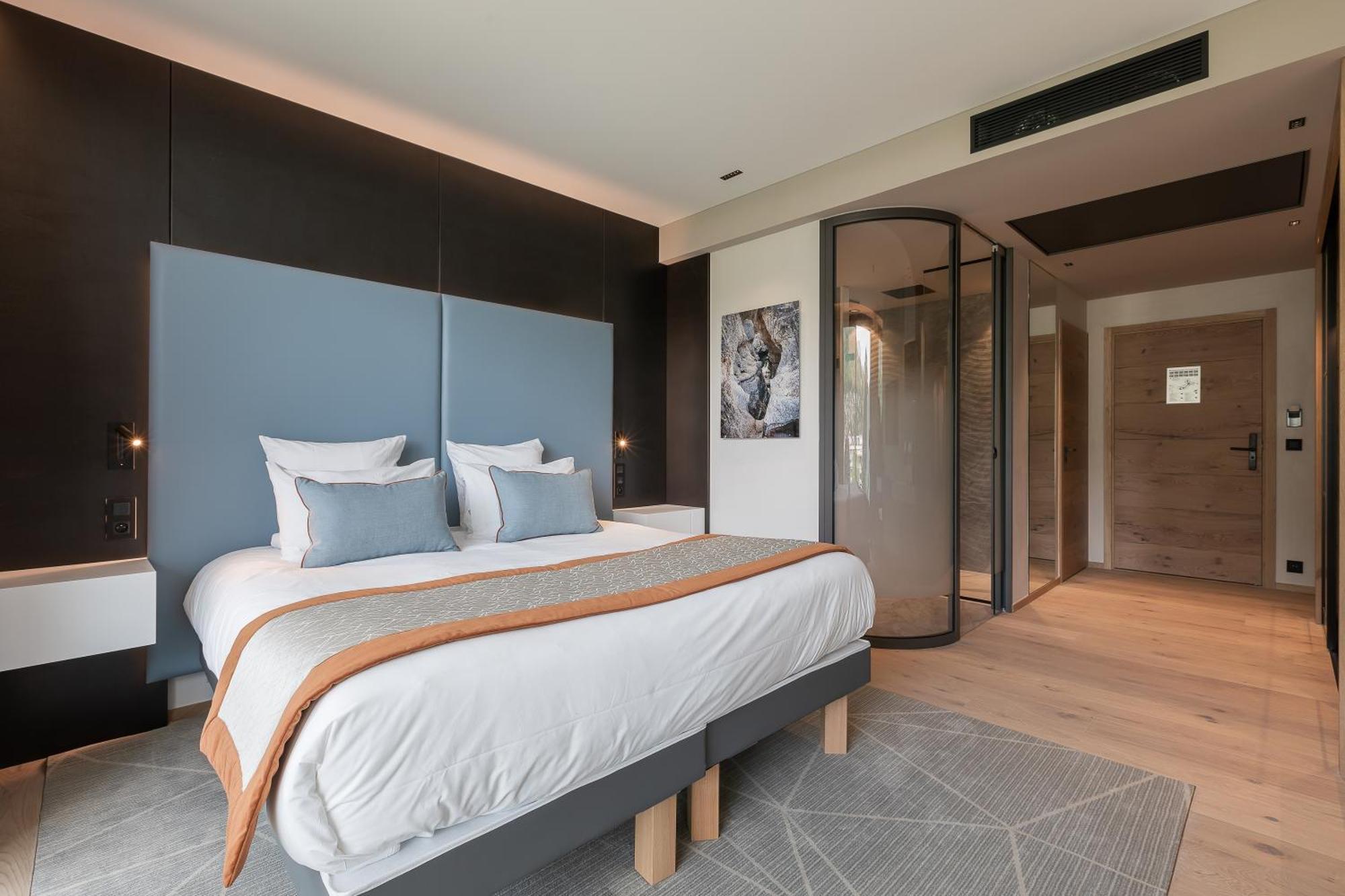 Prestige Room Balcony complimentary spa access