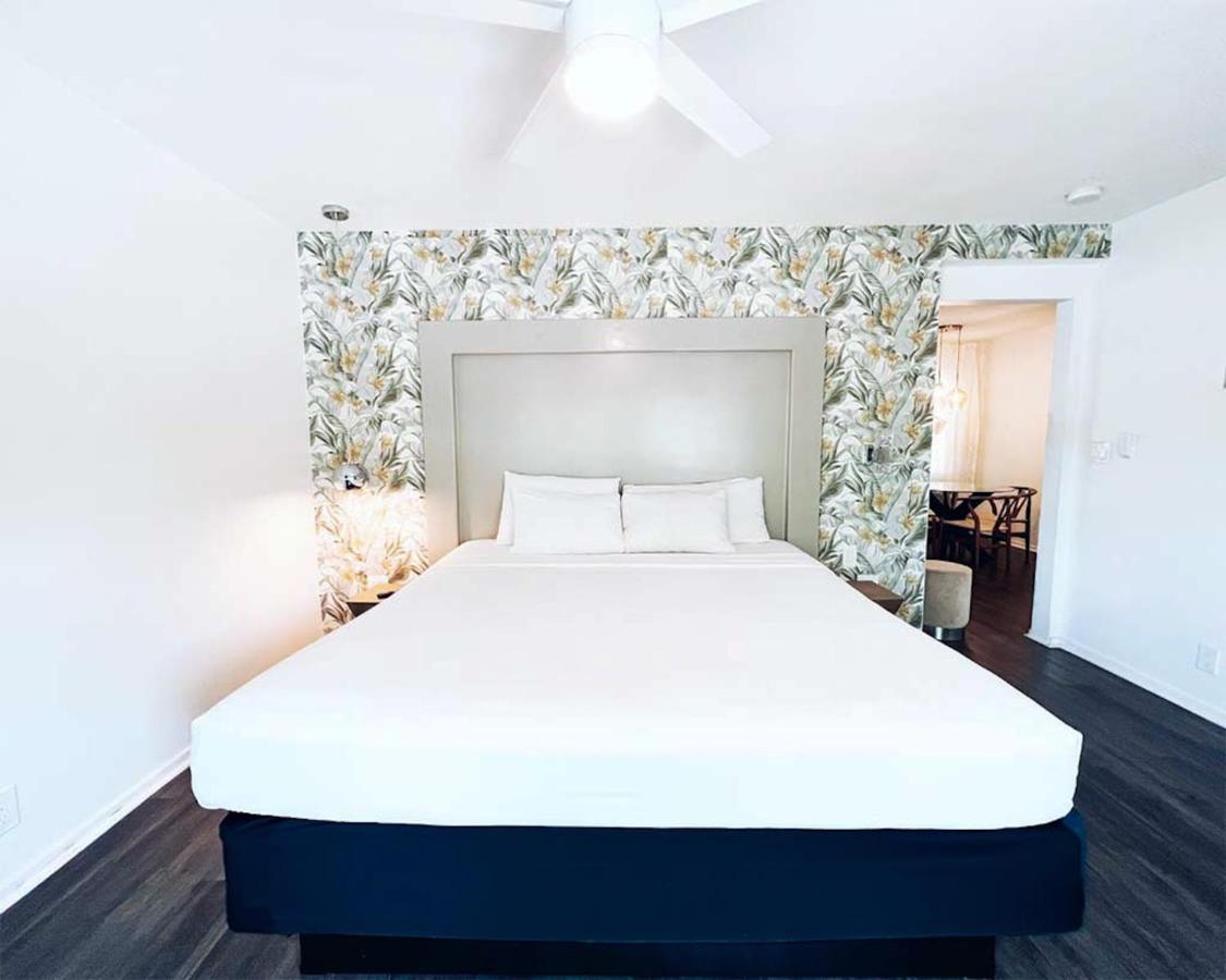 One-Bedroom Suite