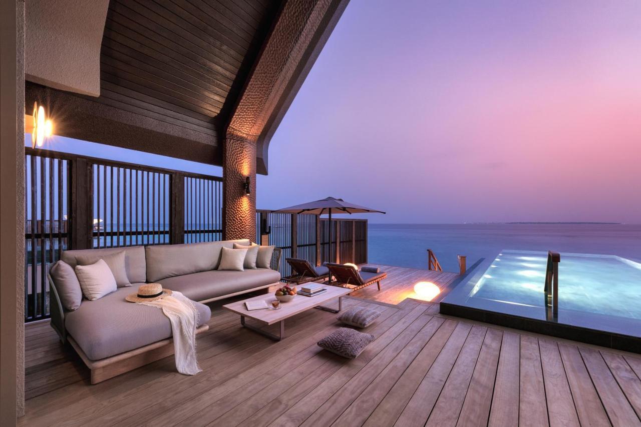 Sunset Ocean Pool Villa