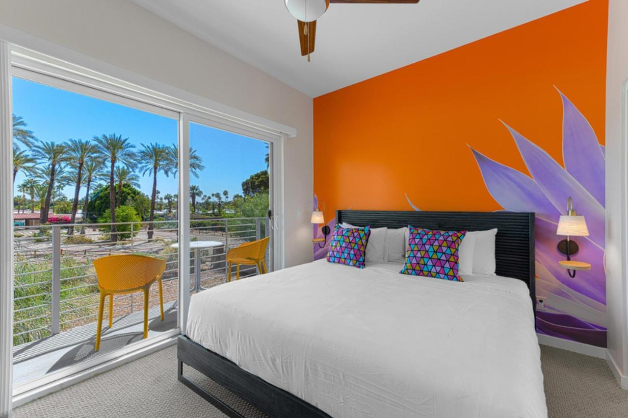 Palm Desert - PD1B