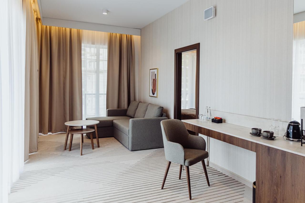 Double Room Deluxe Plus balcony air conditioning,1299337564:JPEG
