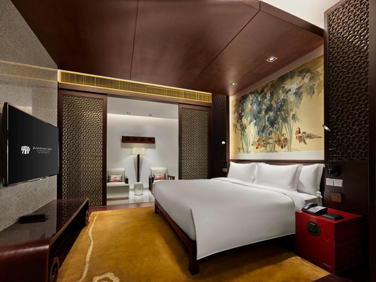 Water Terrace Suite - King