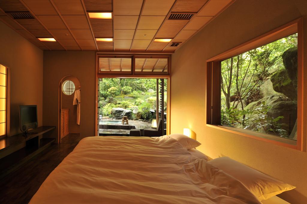 Japanese-Style Suite Open-Air Bath "Fuji" or "Ume",712314220:JPEG