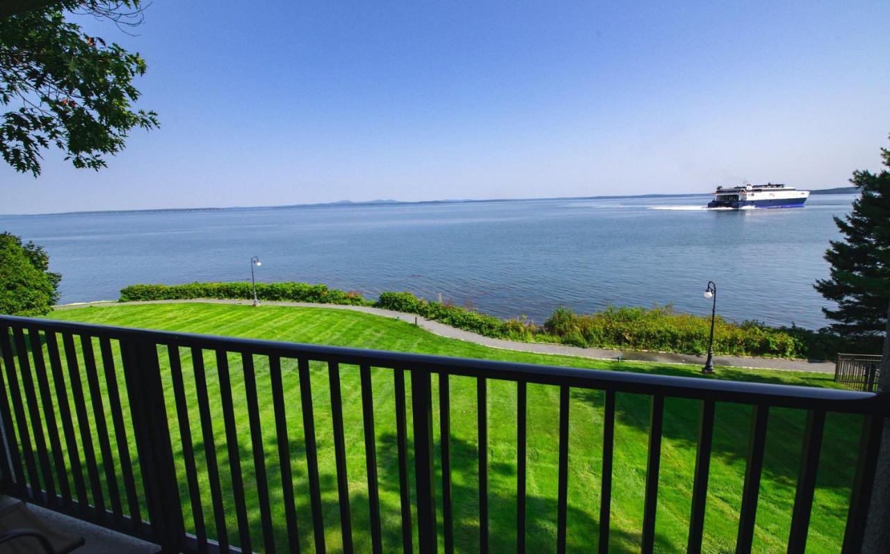Premium King Room with Oceanfront View