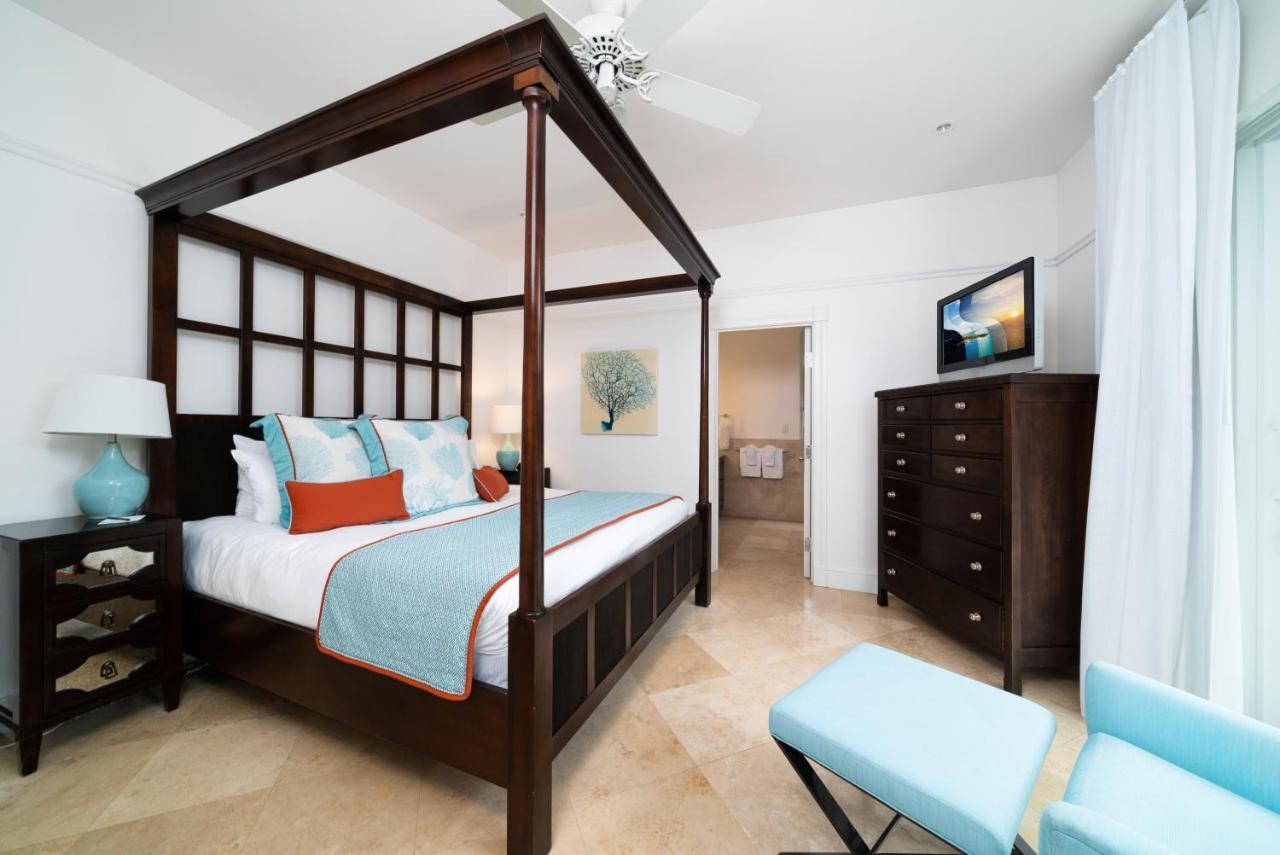 3 Bedroom Suite Ocean Front