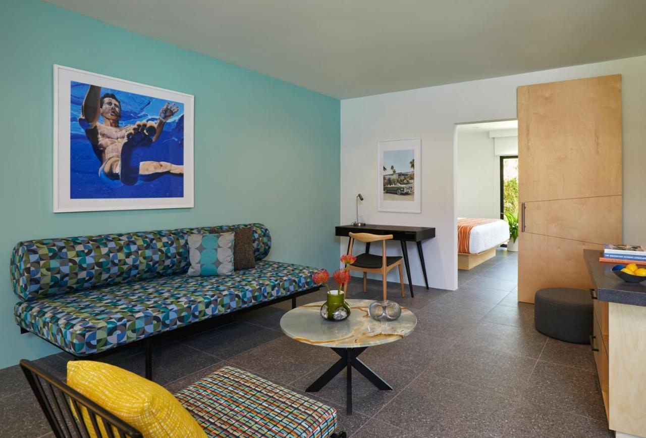 King Suite with One-Bedroom
