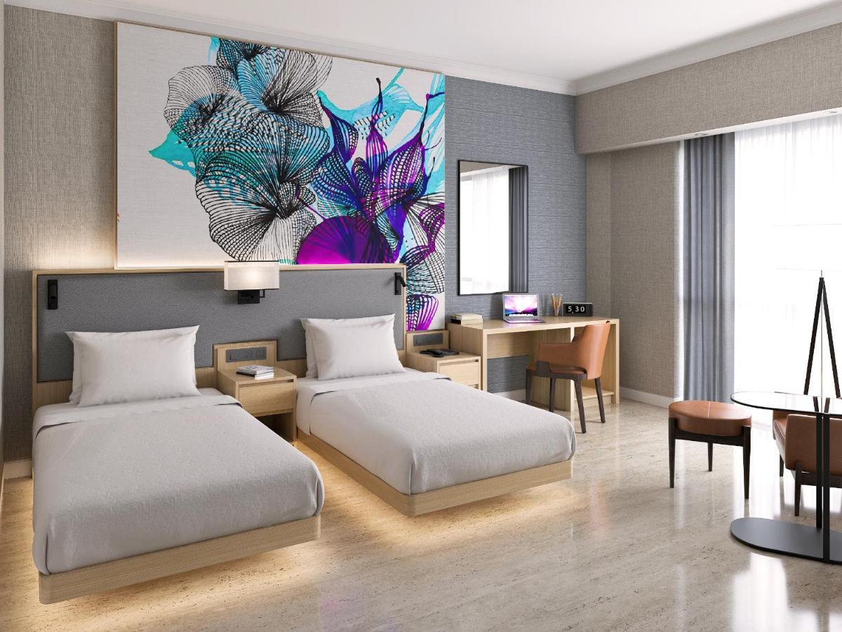Grand Deluxe Twin Newly Renovated Room