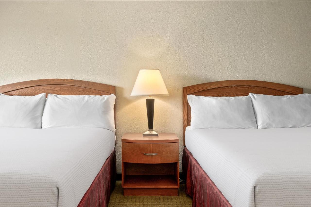 Queen Room with Two Queen Beds