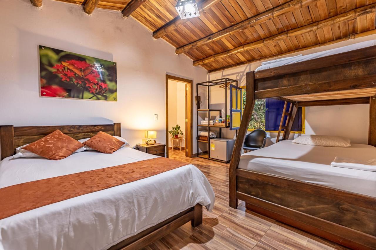 Habitación Familiar con terraza