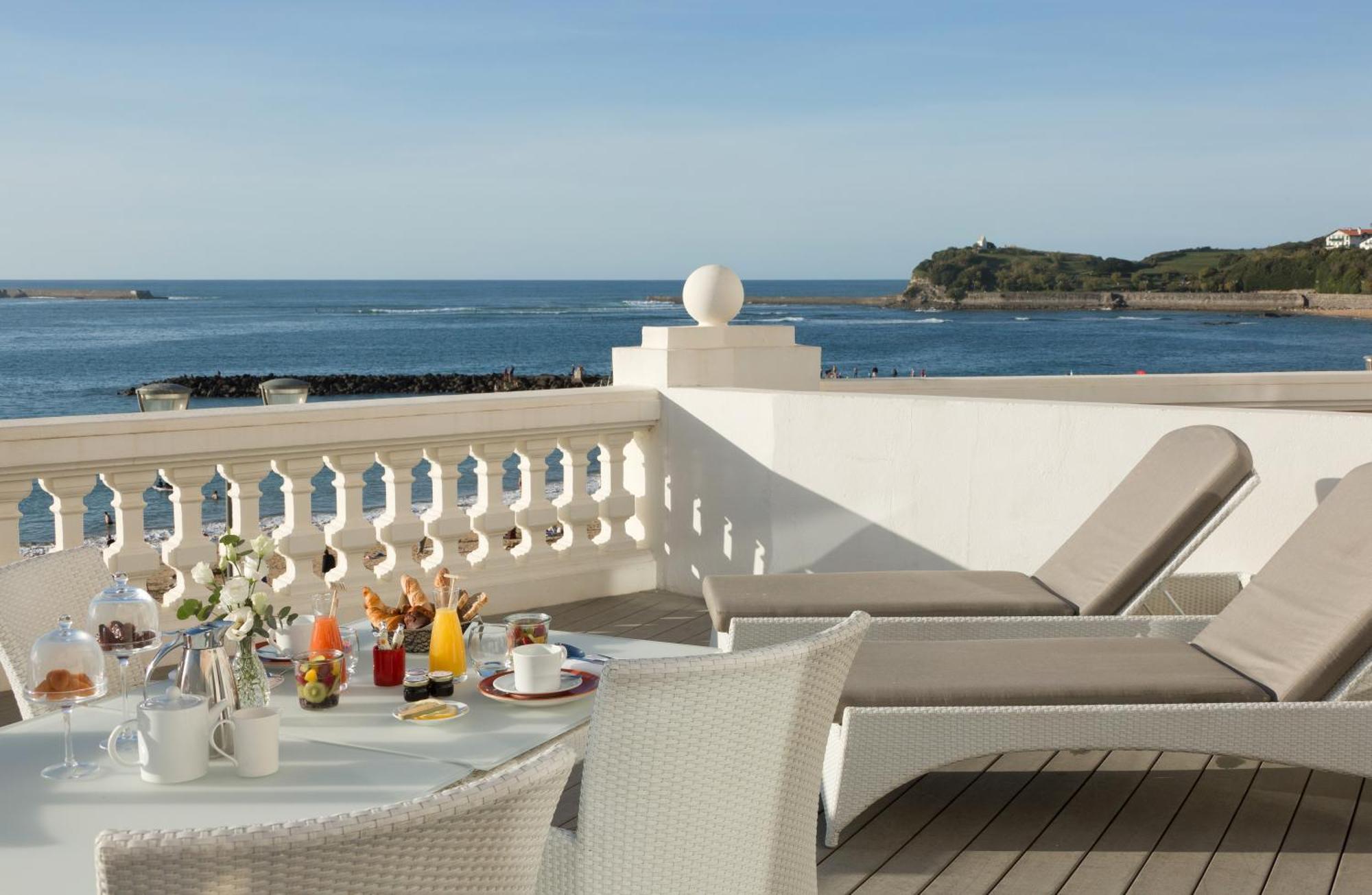 Junior Suite Terrace Spa Access