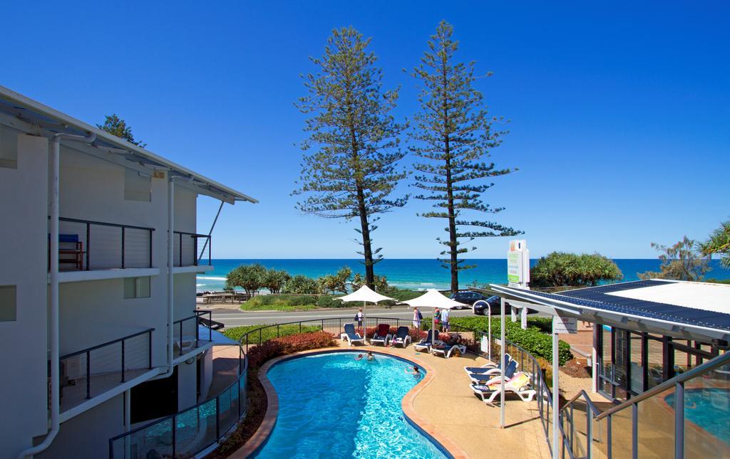 One-Bedroom Apartment with Ocean View