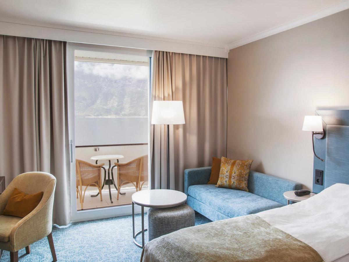 Superior Zweibettzimmer mit Blick auf den Fjord