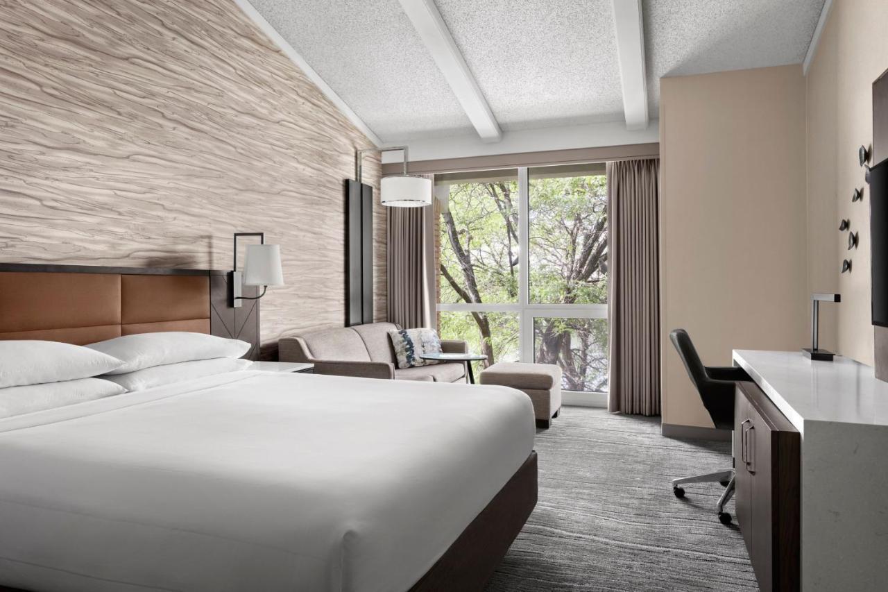 Executive King Room
