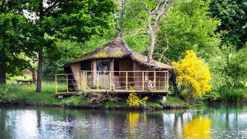 Wooden Cabin,834051557:JPEG