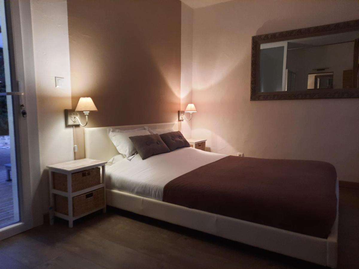 Chambre Double avec Salle de Bains Privative