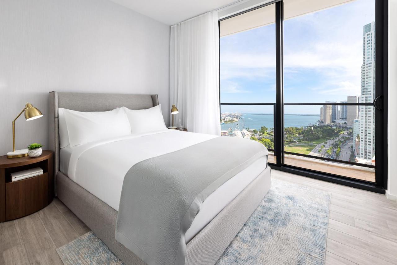 Suite 3 Chambres avec 1 Lit King-Size, 1 Lit Queen-Size et 2 Lits Jumeaux - Vue sur la Ville