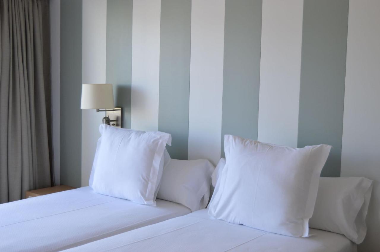 Double or Twin Room,1386924611:JPEG