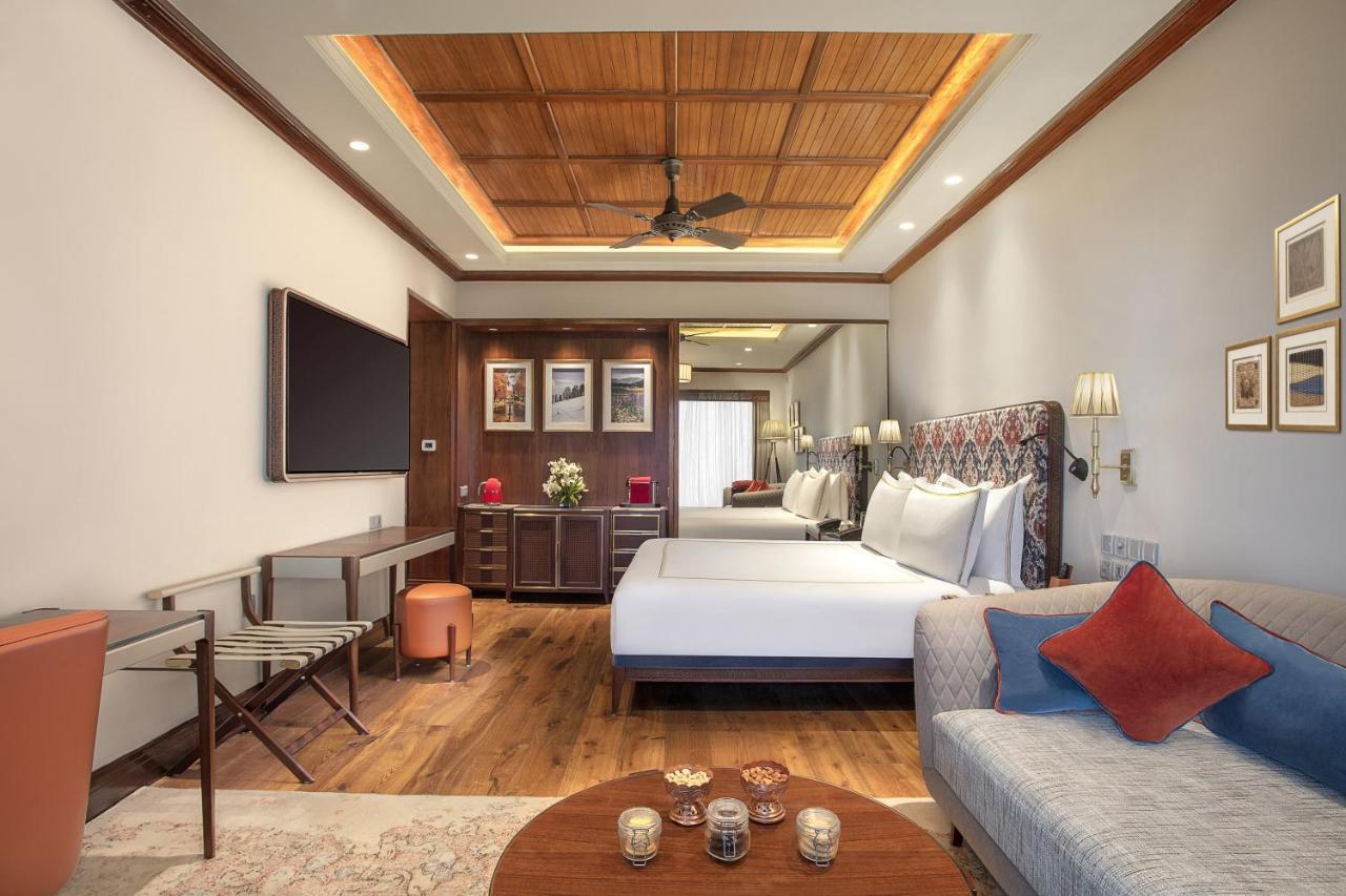 Luxury Double Room - Gulmarg View