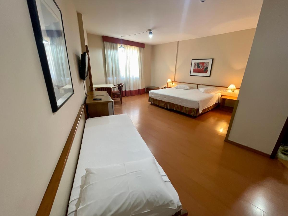 Quarto Triplo Superior