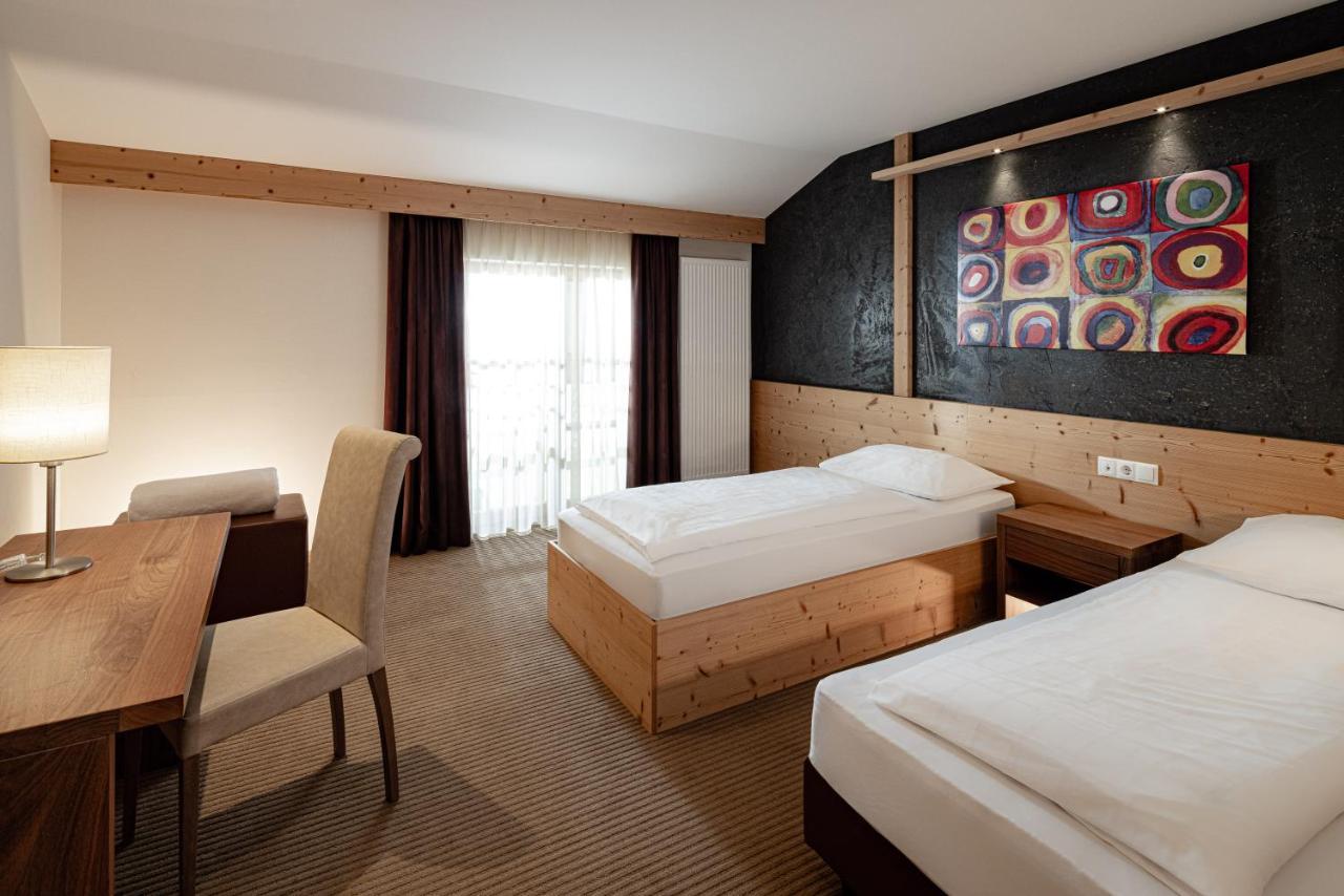 Deluxe Family Suite,1546466824:JPEG