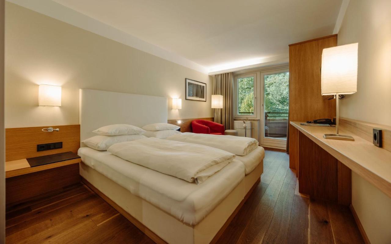 Doppelzimmer mit Balkon