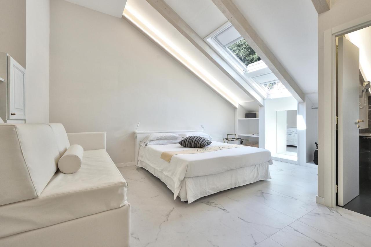 Standard Quadruple Room,1386589256:JPEG