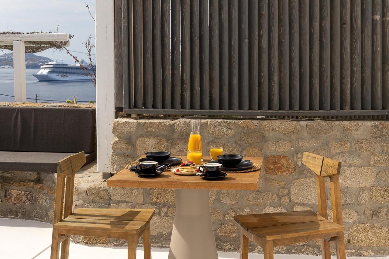 Suite Premium avec Petite Piscine Extérieure - Vue sur Mer