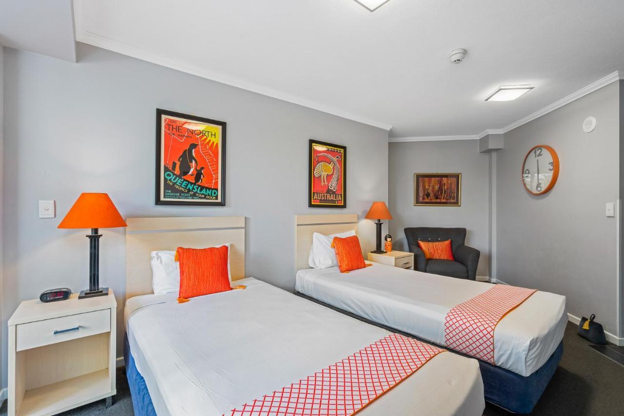Hotel Twin Room
