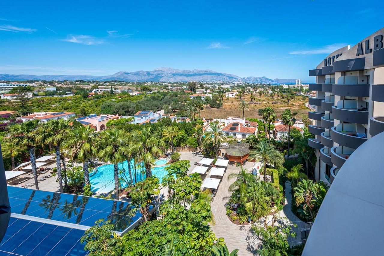 Double Room with Pool View
