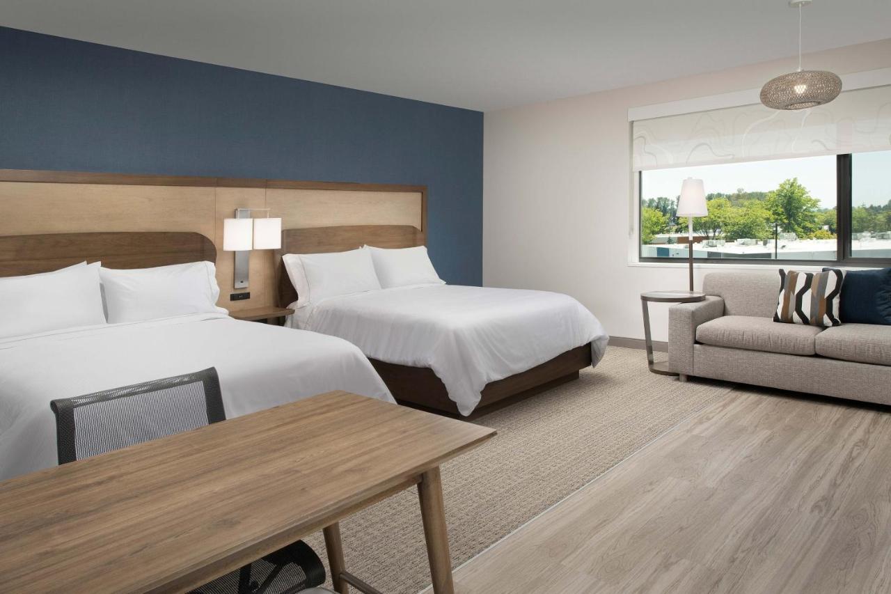 Queen Studio with Two Queen Beds and Sofa Bed