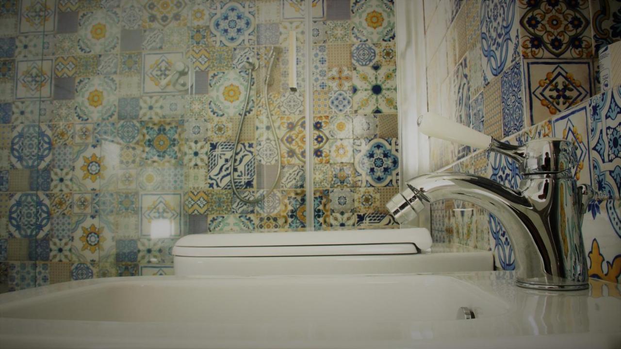 Double Room,1418017155:JPEG
